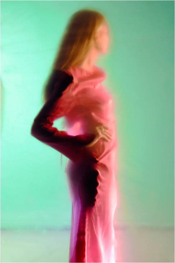 Main image Limitations in the Shadows