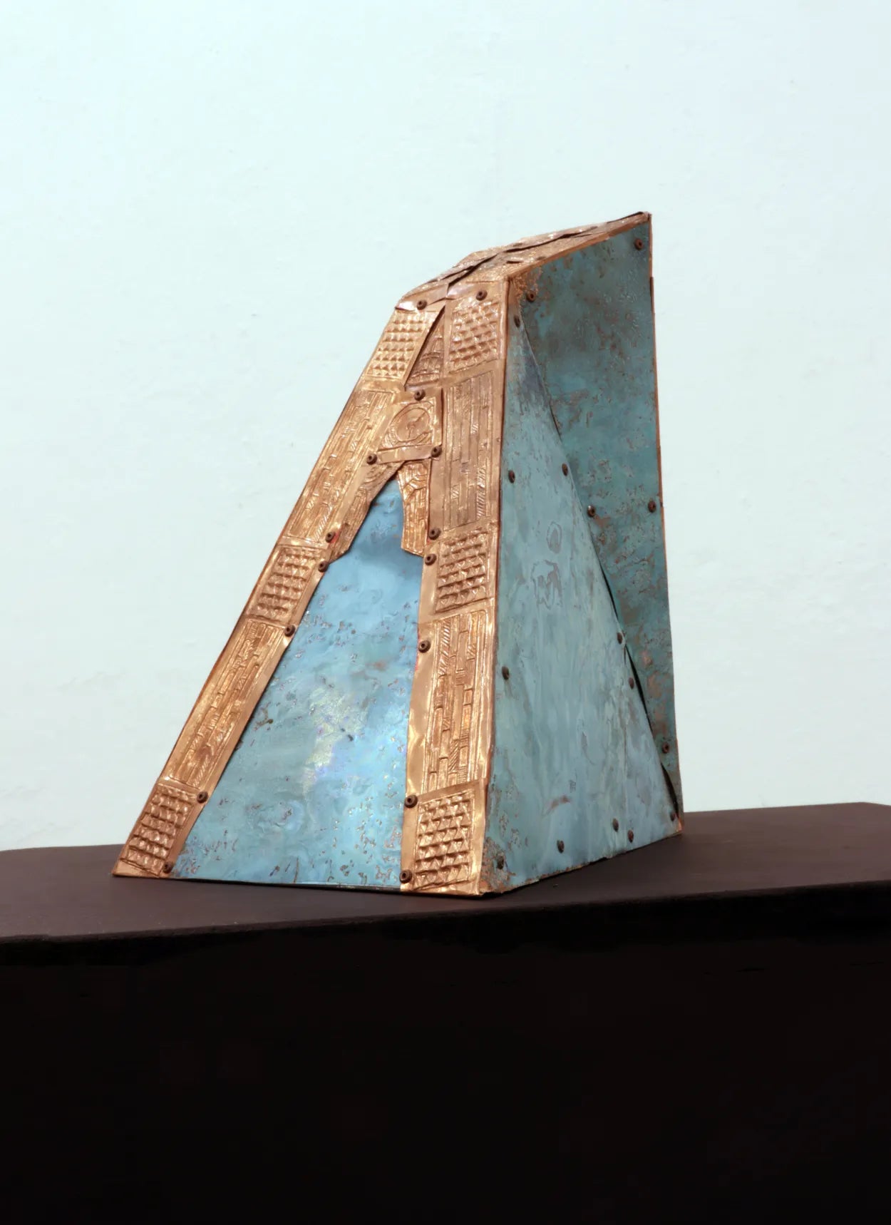 Vestige by Christian Sloan